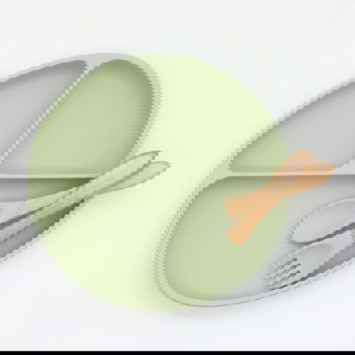 Baby Silicone Round Sucker Compartment Dinner Plate With Spoon Fork Sets - Natural CuteNest