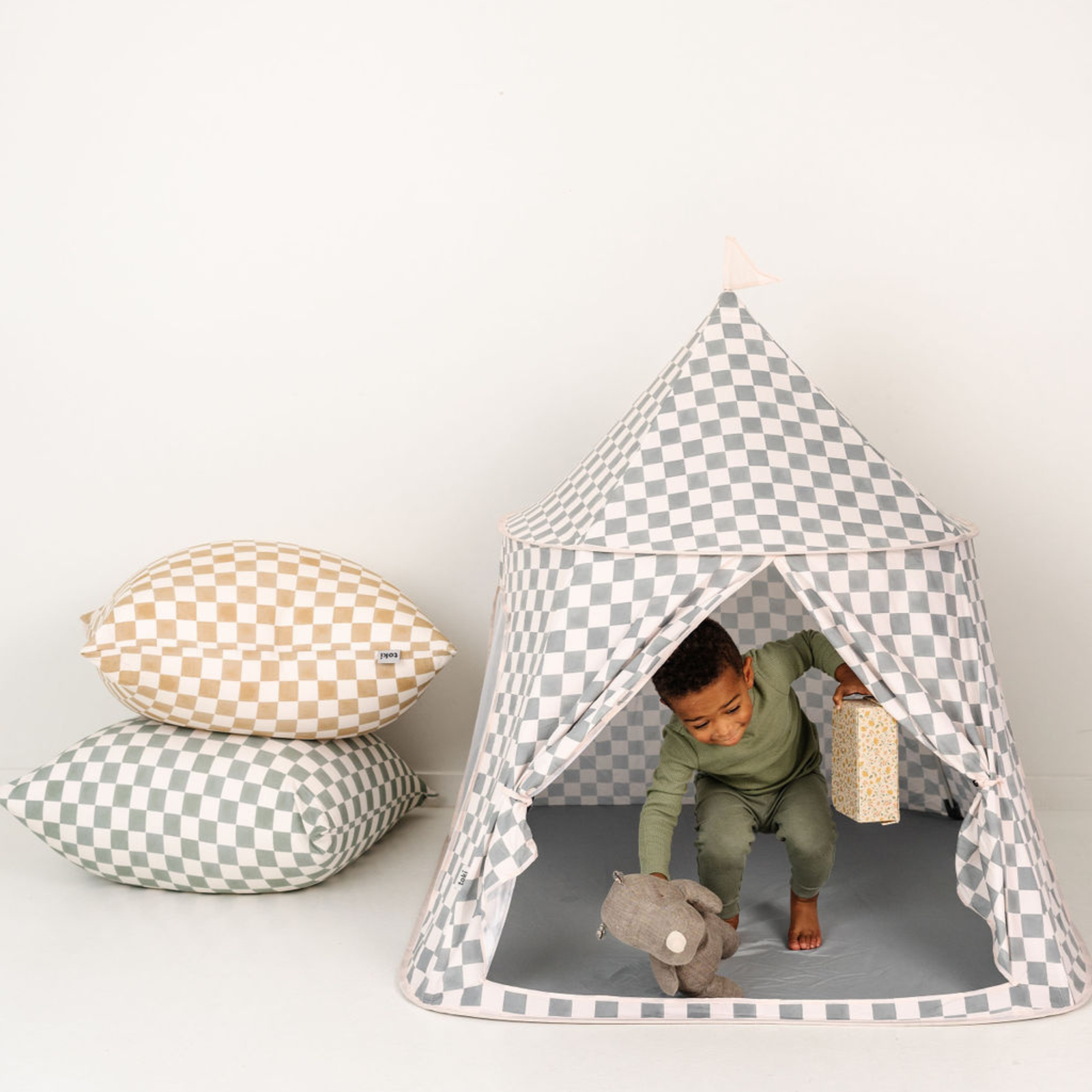Checker Matcha Play Tent - Natural CuteNest