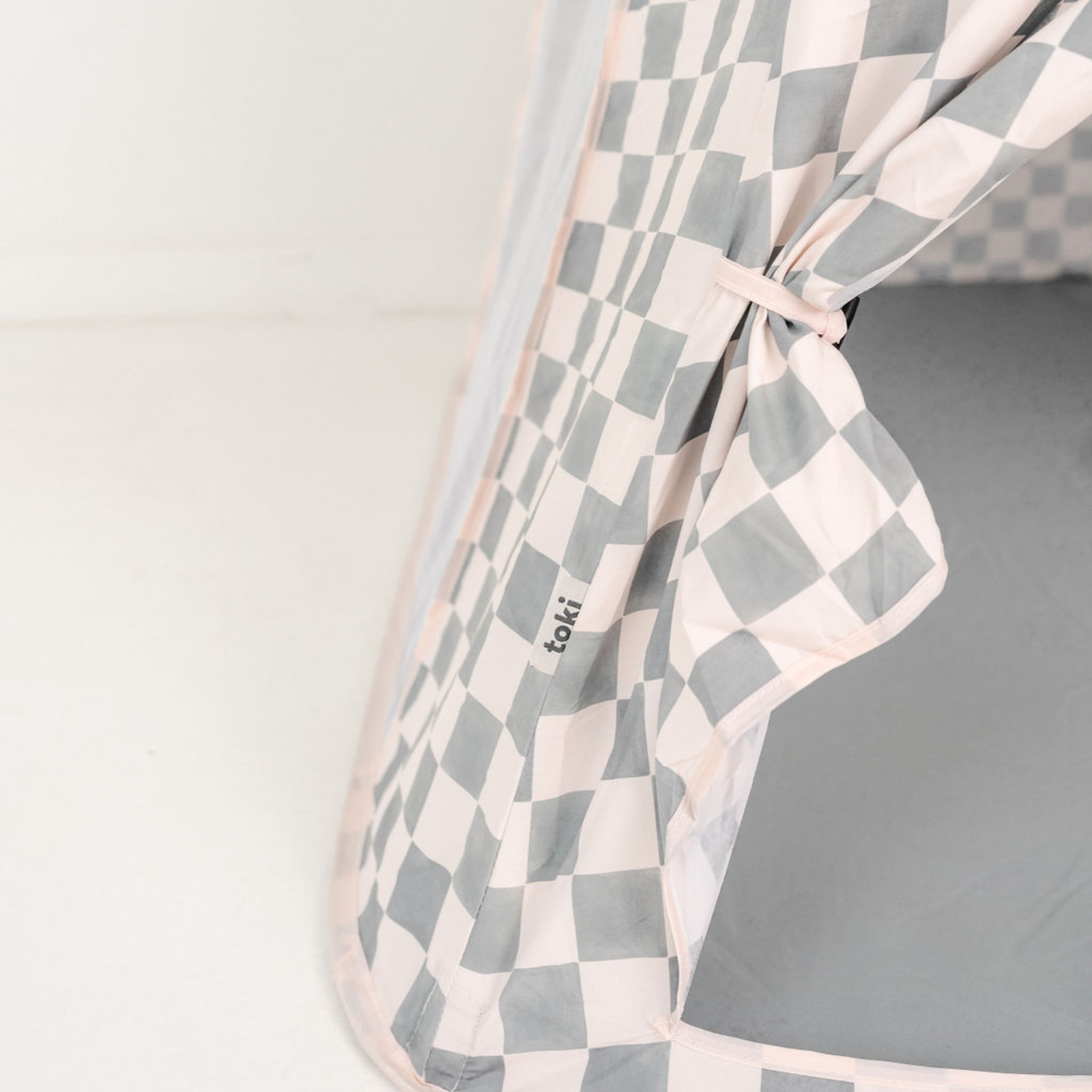 Checker Matcha Play Tent - Natural CuteNest