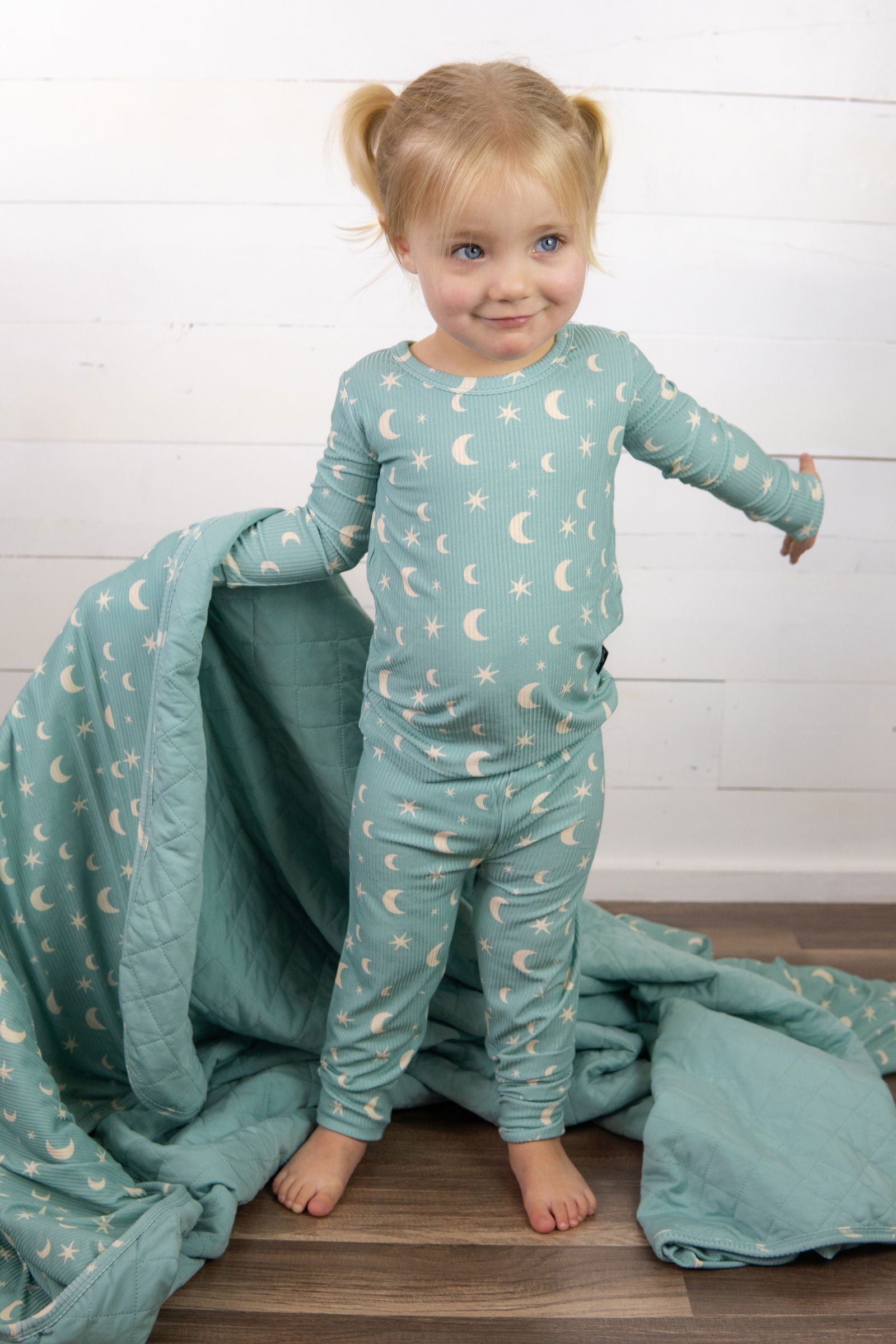 LONG SLEEVE 2 PIECE SETS- Moon + Stars Ribbed - Natural CuteNest