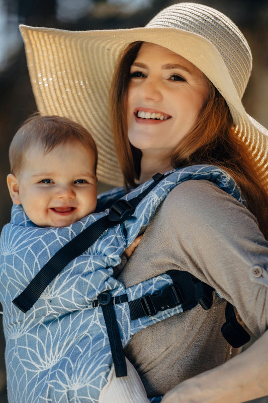 LennyUpGrade Carrier, Standard Size, jacquard weave 100% linen - LOTUS - BLUE - Natural CuteNest