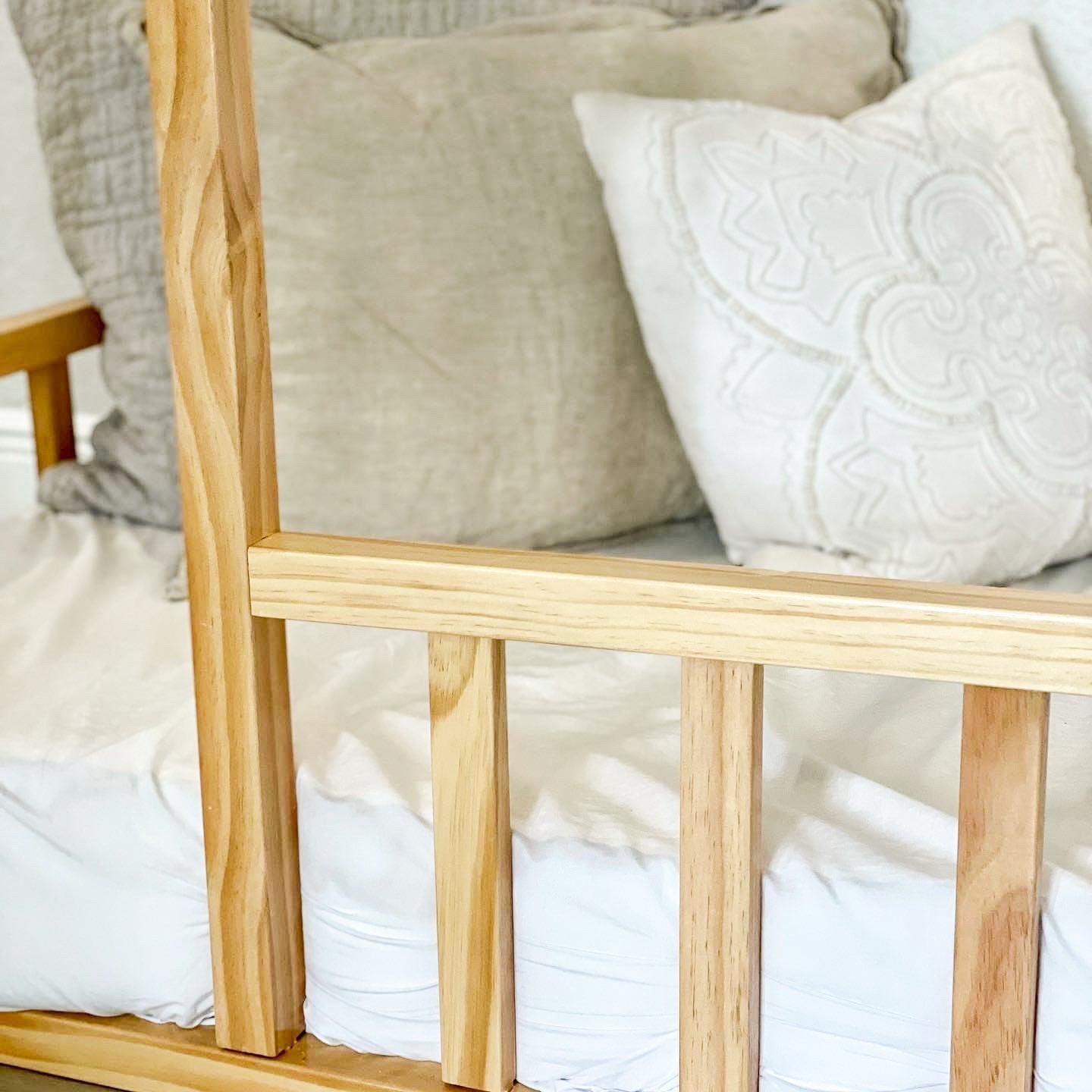 Montessori House Bed with Rails - Natural CuteNest