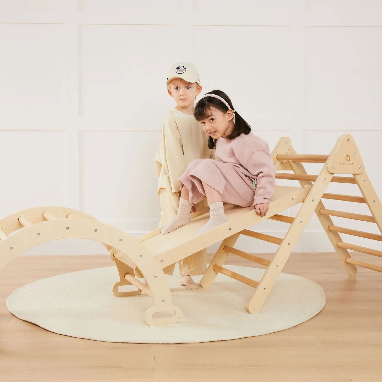 Tiny Land® 7-in-1 Montessori Climbing Set - Natural CuteNest