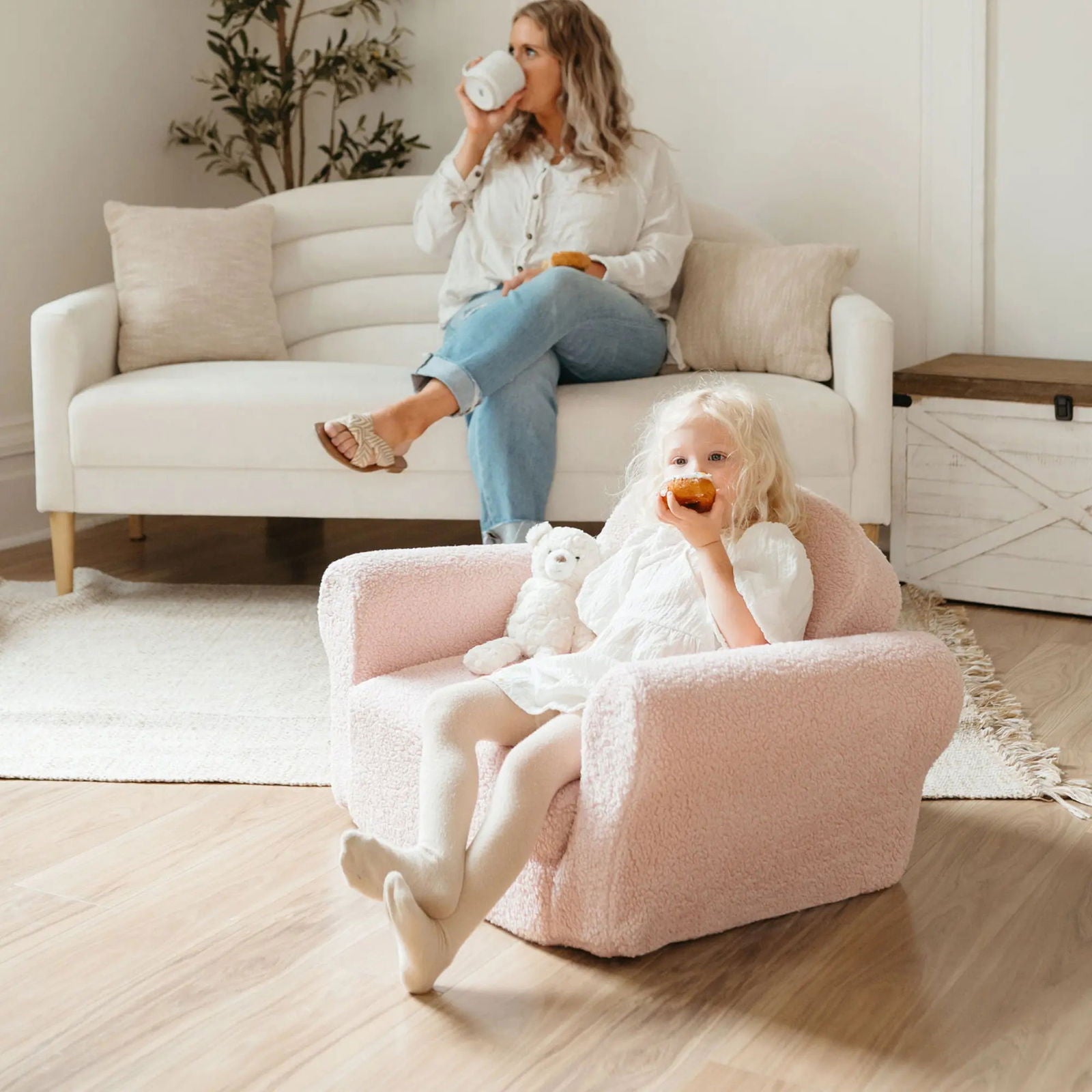Tiny Land® Afternoon Couch in Pink - Natural CuteNest