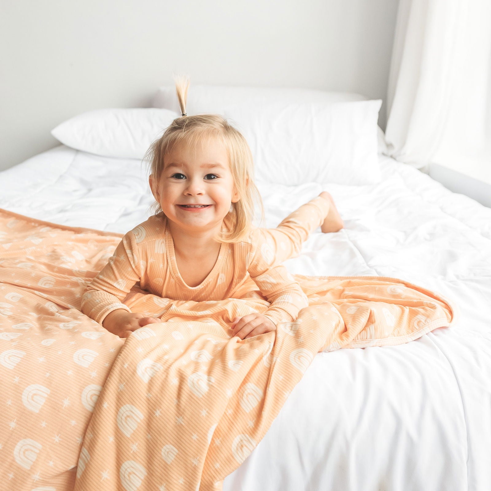 XL QUILTED BAMBOO BLANKET- Rainbow Ribbed - Natural CuteNest
